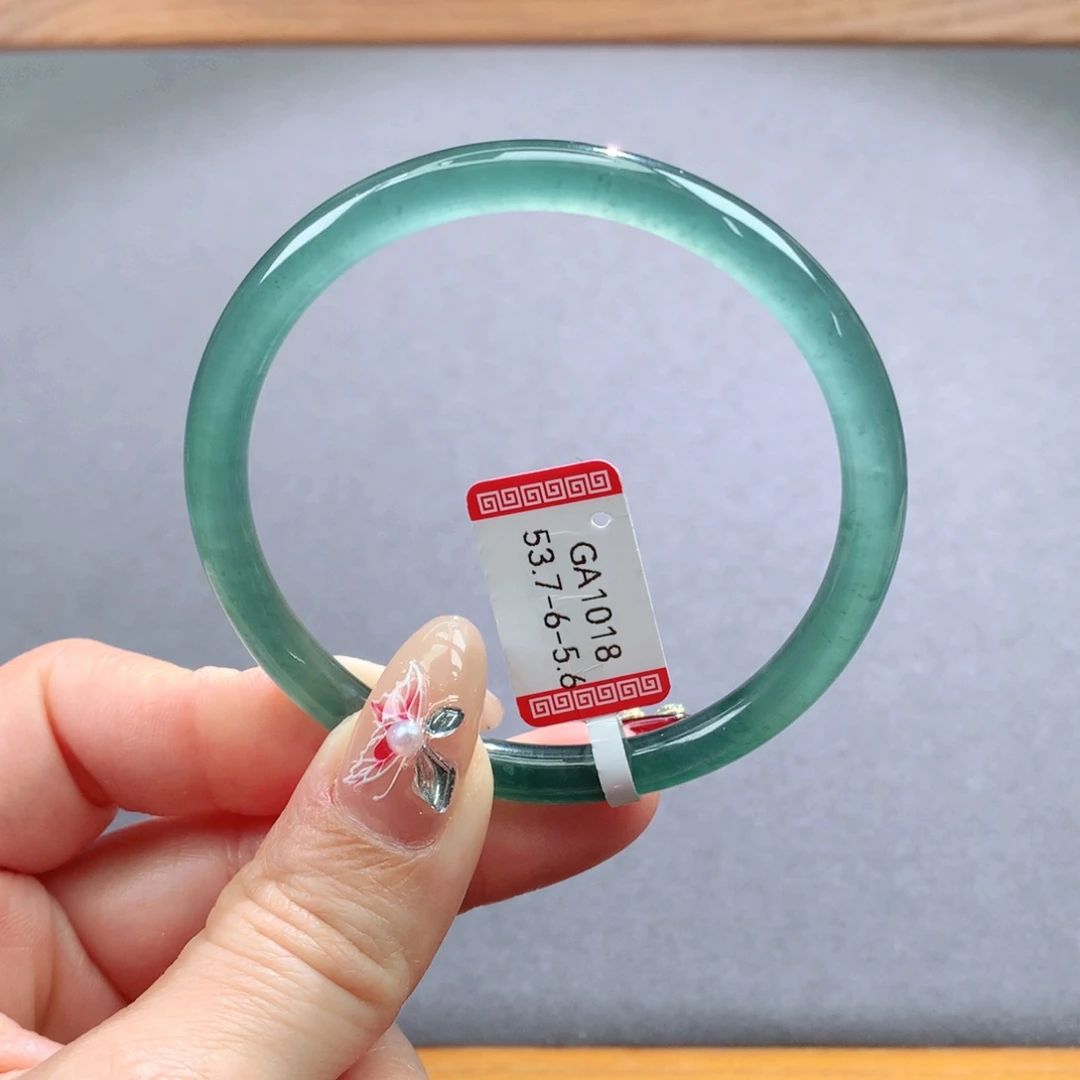 翡翠手镯未镶嵌天然翡翠手镯叮当镯