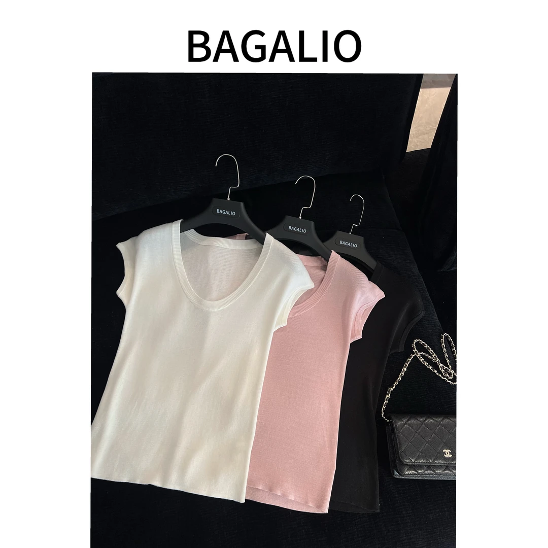 【BAGALIO】基础款U领纯色针织打底衫上衣 590