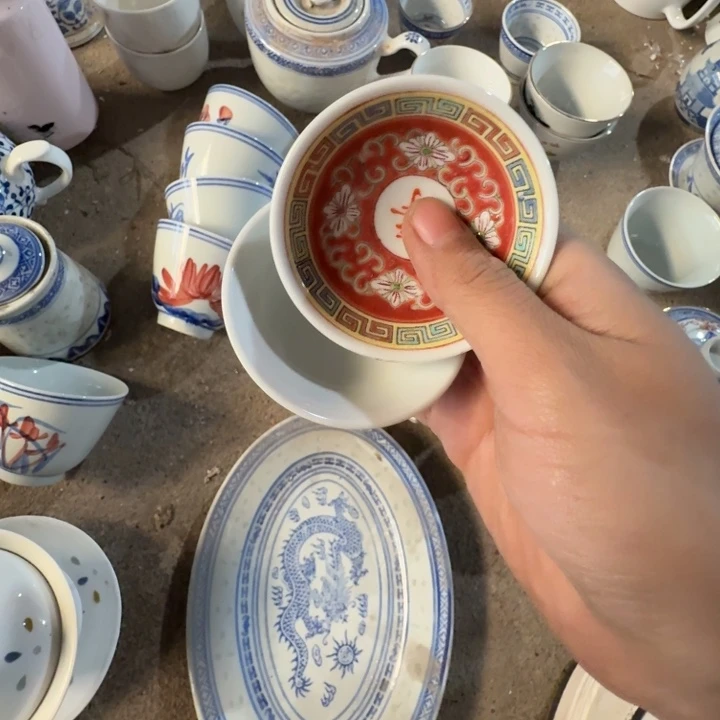 景德镇的陶瓷瓷器