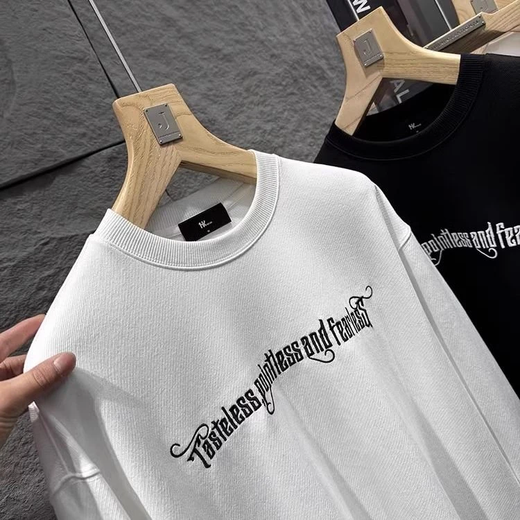 20941 # 男士刺绣套头圆领卫衣潮