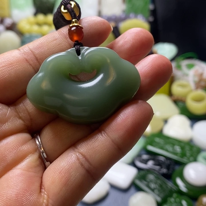 吊坠(不含链)未镶嵌和田玉