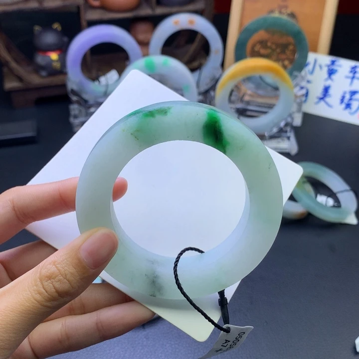 定制翡翠正未镶嵌君*儿