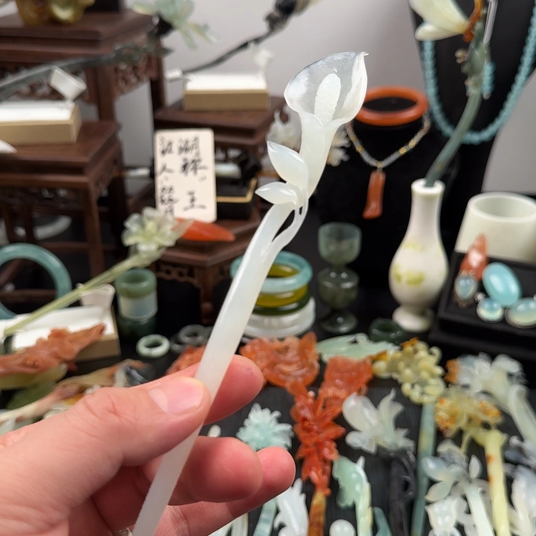 蛇纹石玉未镶嵌发饰