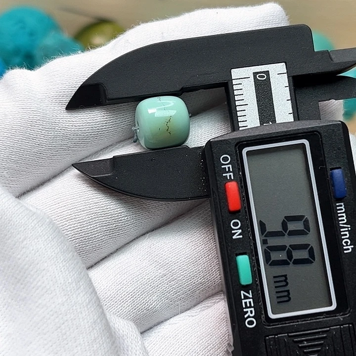 绿松石珠宝未镶嵌