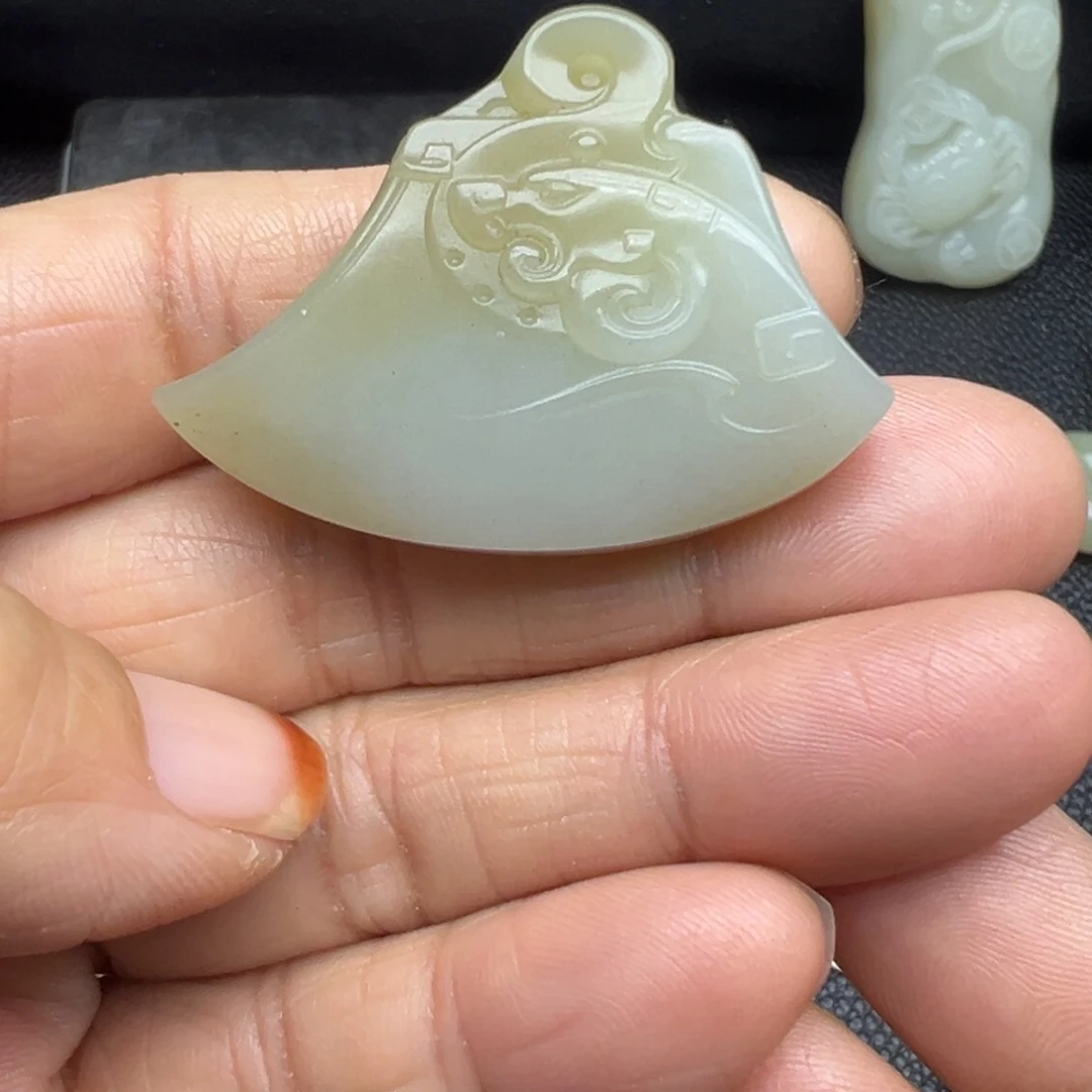 和田玉（糖玉）未镶嵌吊坠(不含链)