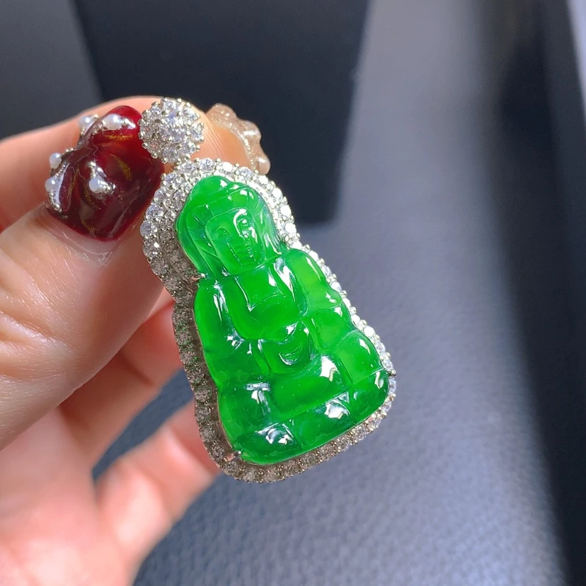 【闪购商品】翡翠吊坠(赠链)银S925镶嵌