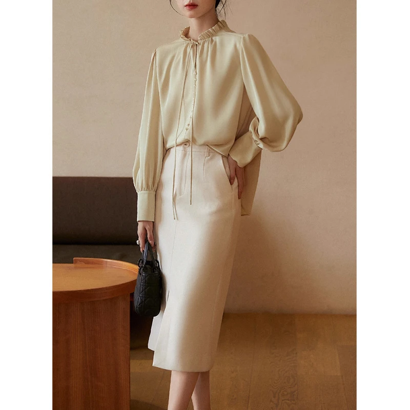 高级感立领泡泡袖纯色衬衫女早春新款气质显瘦轻奢别致上衣0418