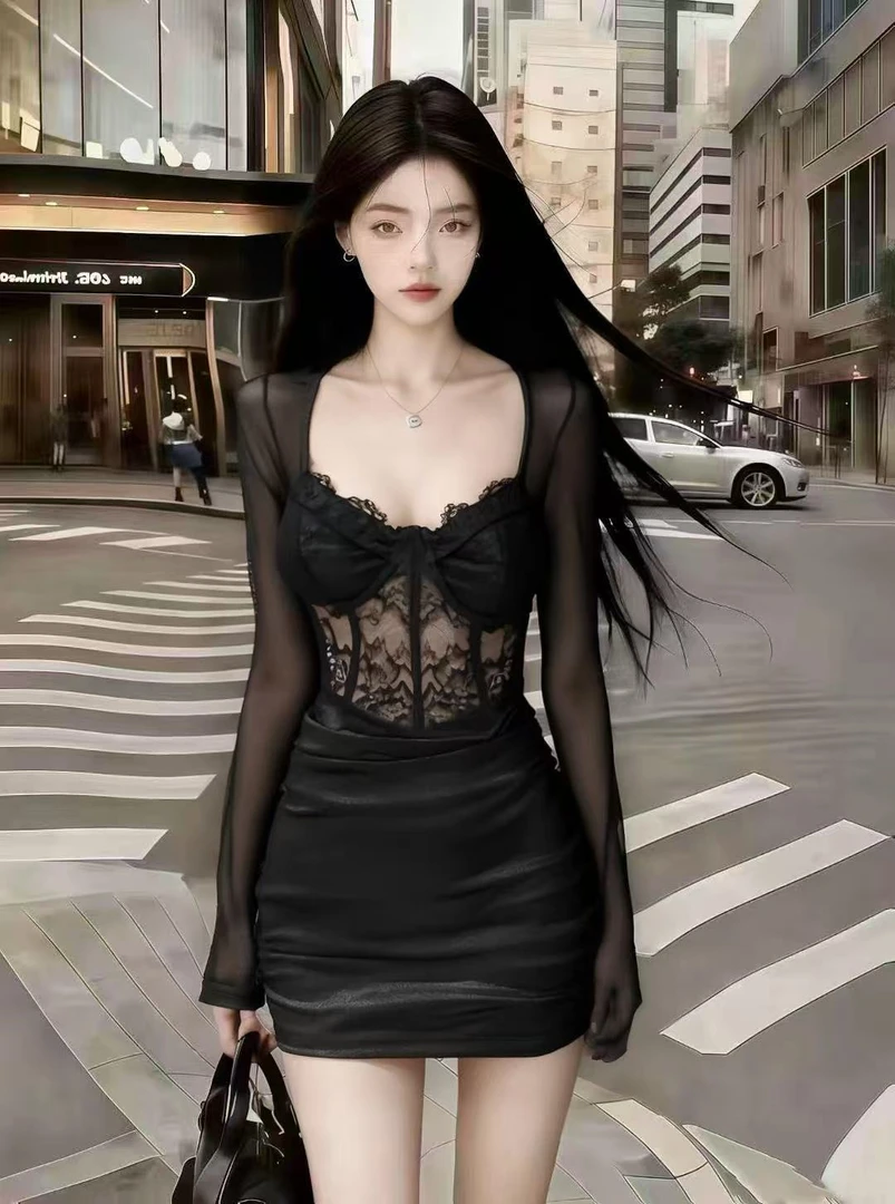 新款时尚轻奢性感辣妹风黑色U领长袖修身收腰包臀网纱拼接连衣裙