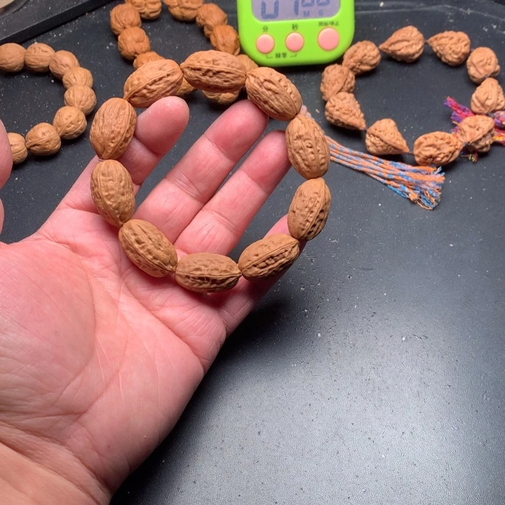 文玩核桃吊坠z*c野生精品小核桃散籽