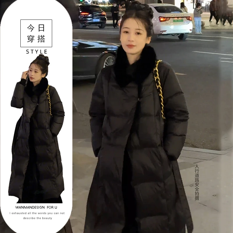 2025冬季新款法式复古气质优雅设计感毛领中长款腰带羽绒棉服女