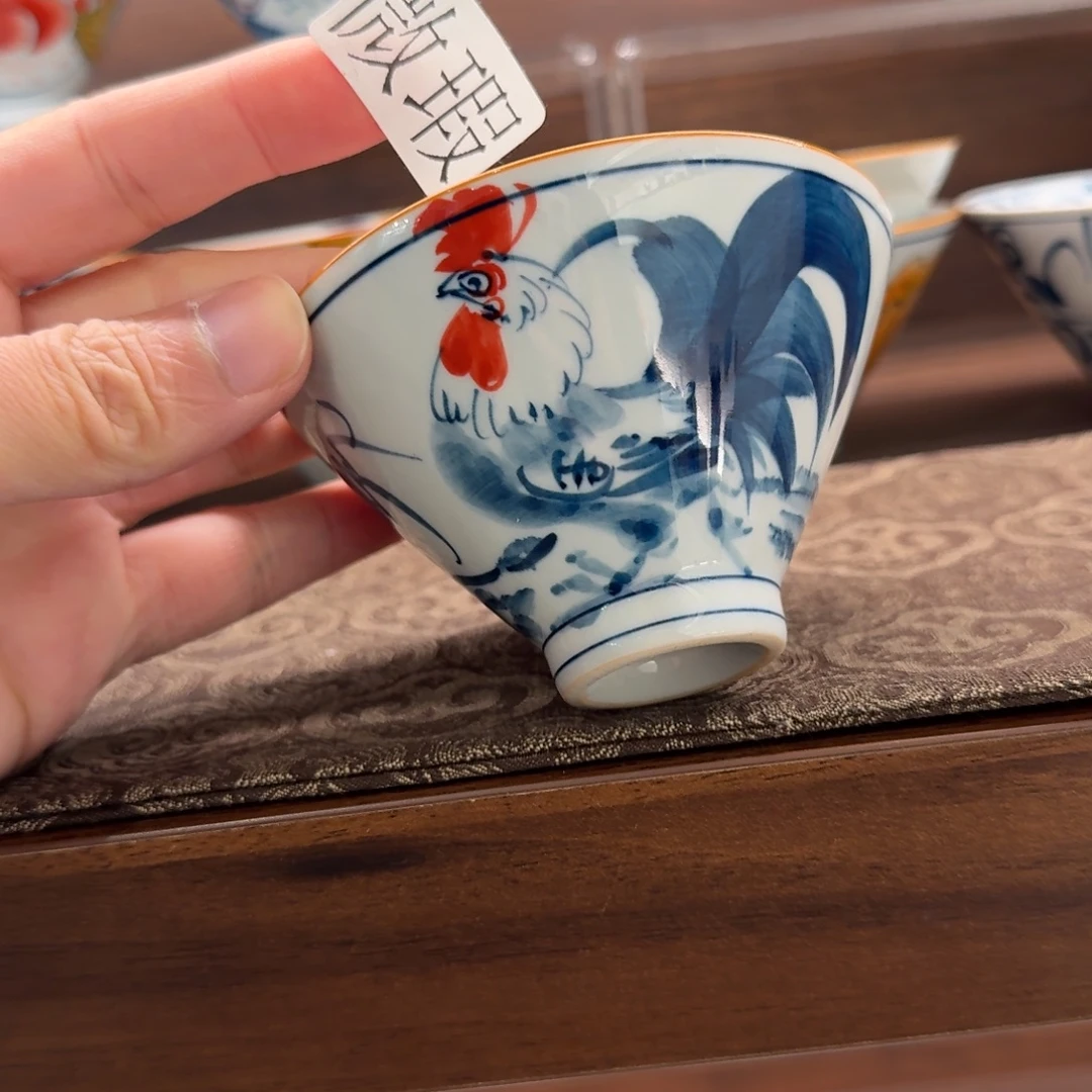 釉下手绘茶具微瑕
