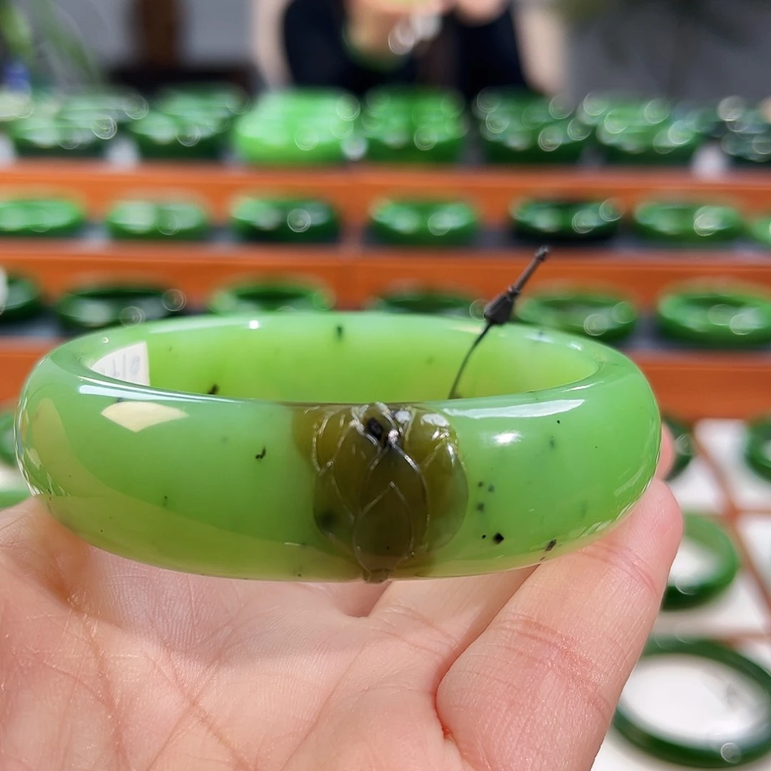 未镶嵌手镯和田玉（碧玉）61