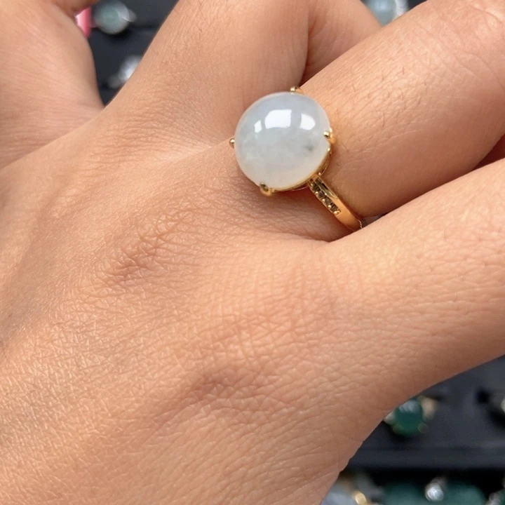 翡翠未镶嵌戒指戒指有黑棉