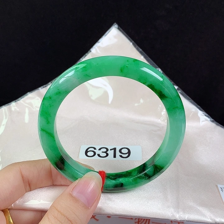 翡翠未镶嵌手镯58圈