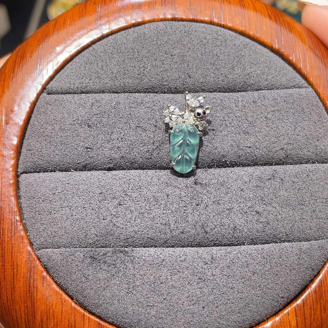 翡翠银S925镶嵌颈饰