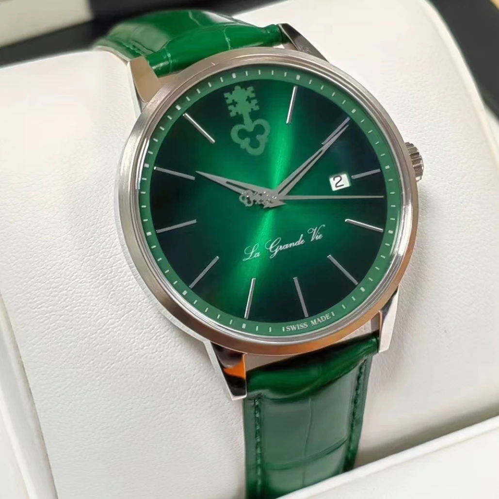 未使用 CORUM/昆仑表 昆仑经典42表径精钢男士自动