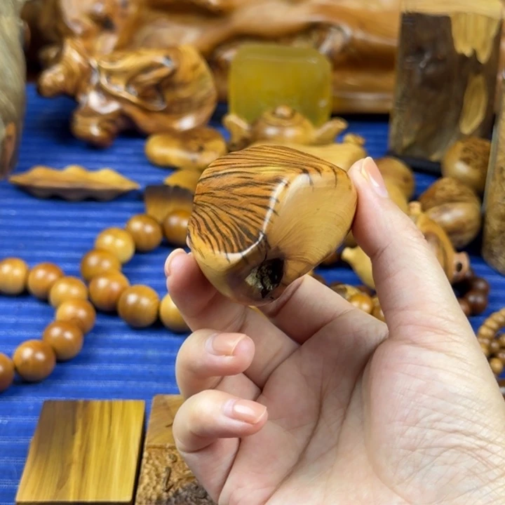 柏木（崖柏）北太行崖柏陈化骨料虎皮手把