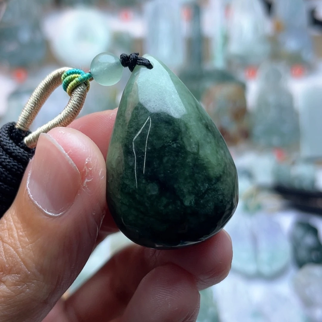 【闪购商品】颈饰未镶嵌翡翠水滴