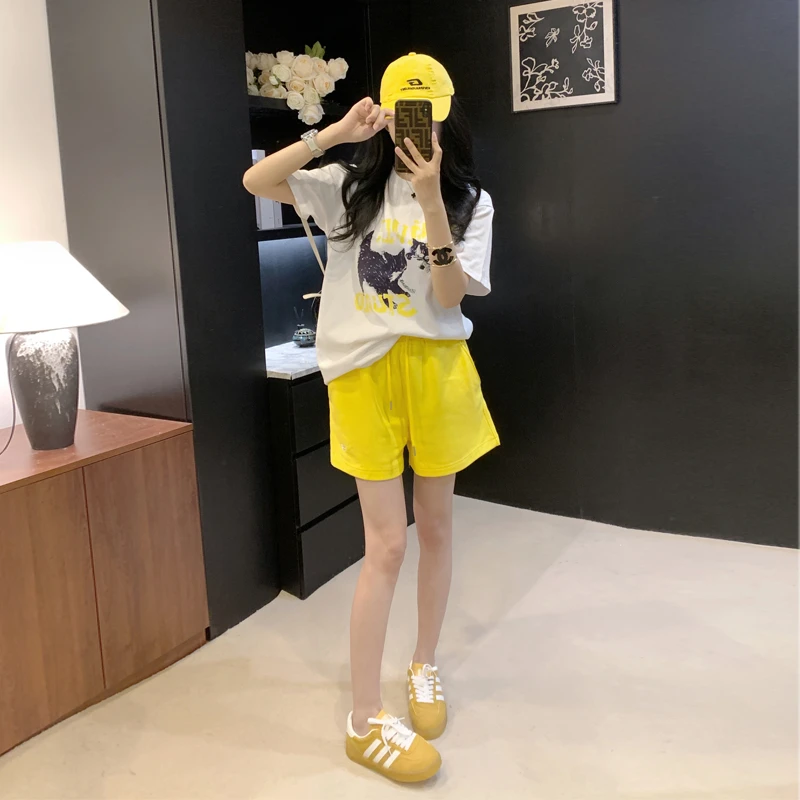 网红减龄洋气休闲运动套装女白色短袖t恤短裤两件套夏日穿搭潮牌