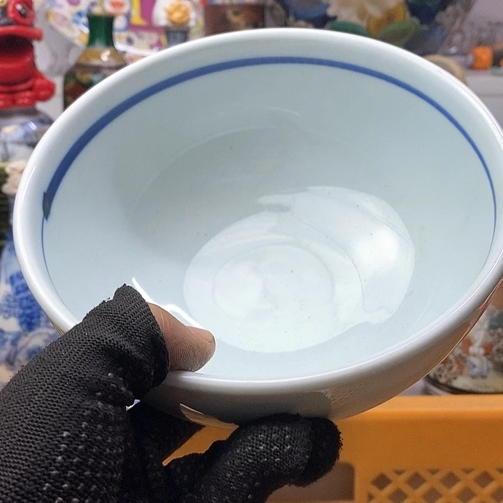 瓷片九****)爱我你才说是对吗啊哈
