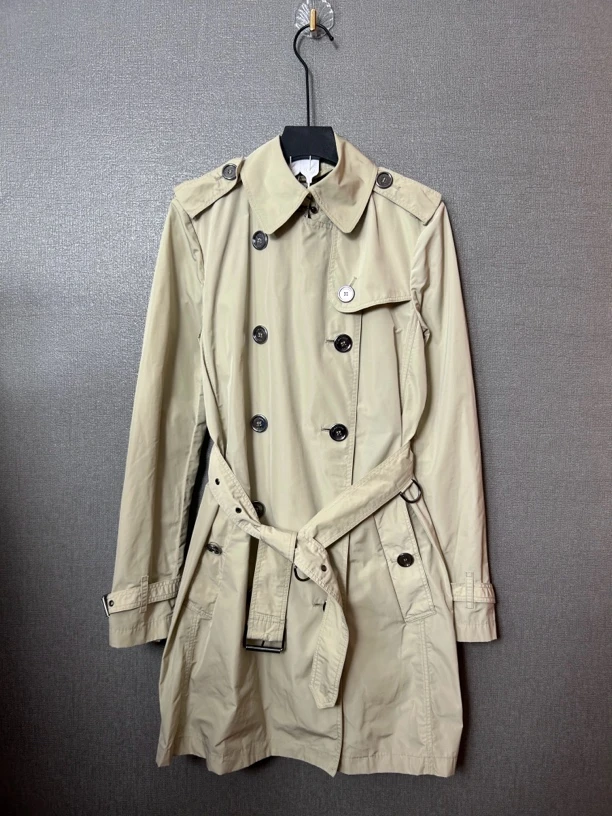 95新 BURBERRY/博柏利 Burberry浅卡其色风衣外套95新