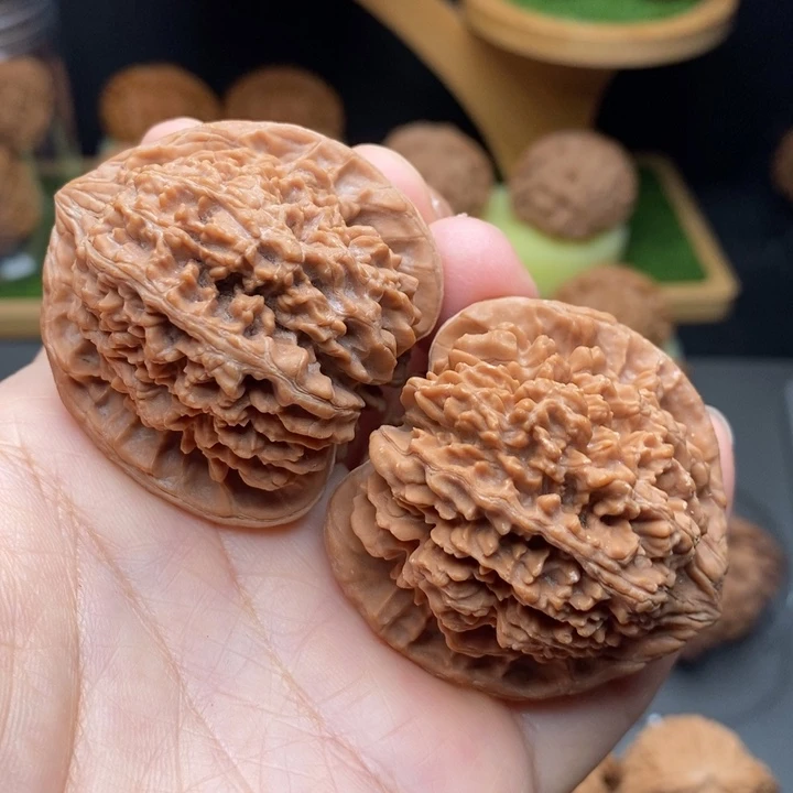 把件文玩核桃满天星45
