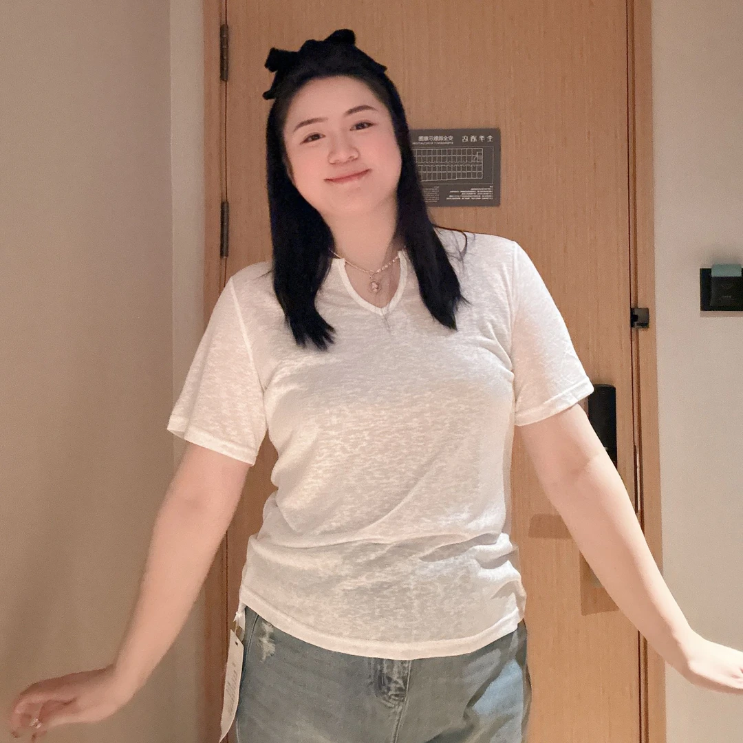 TAOJIAFAMILY【浪漫风情V领】设计款纯色百搭时尚短款春夏大码t恤