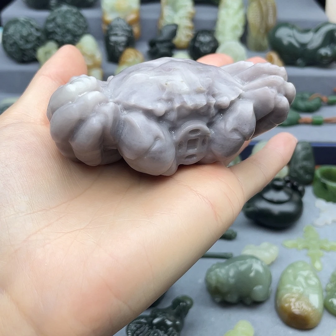 和田玉未镶嵌把件