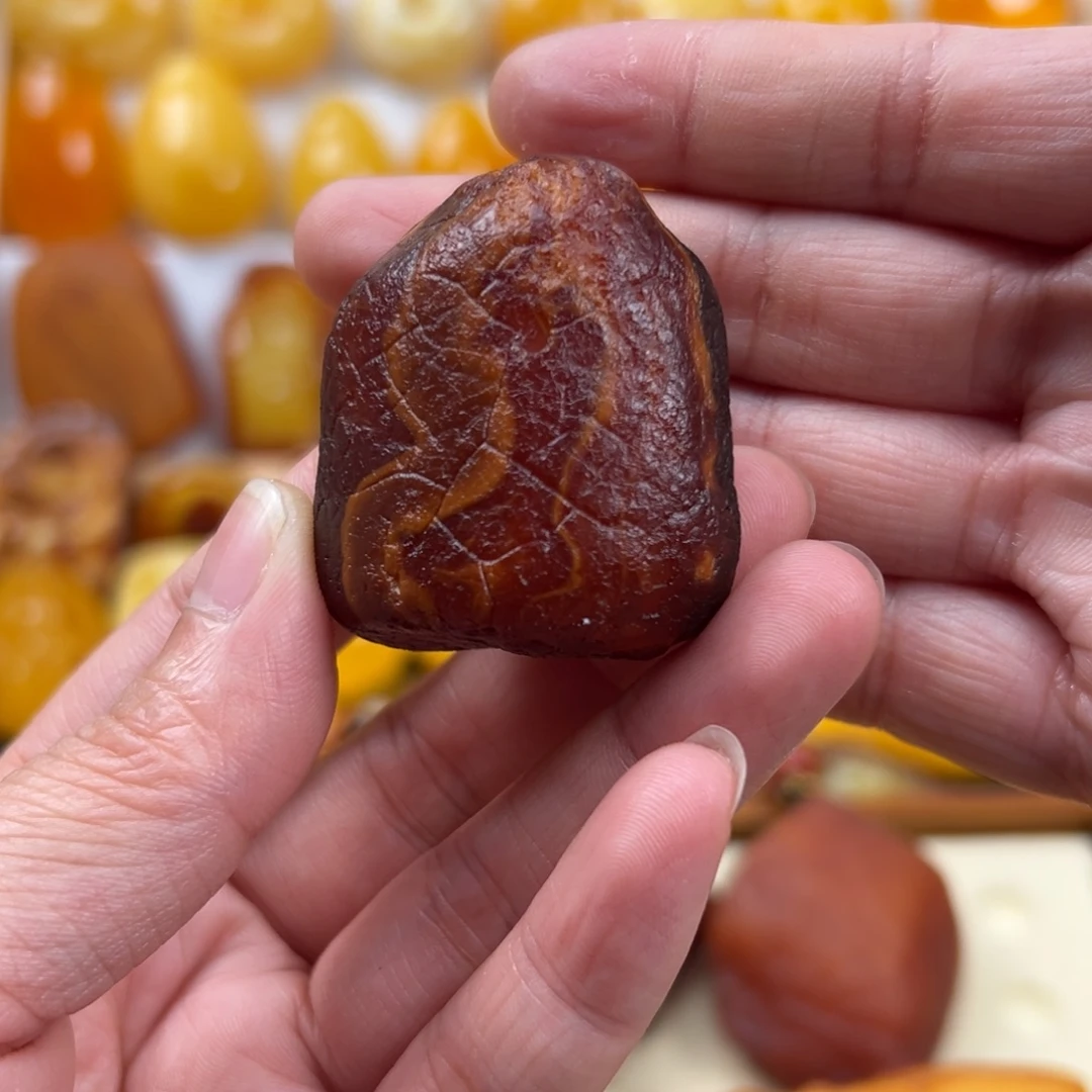 蜜蜡未镶嵌颈饰21.1克