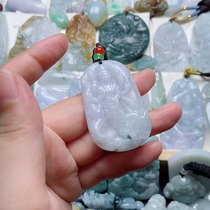 翡翠未镶嵌颈饰翡翠