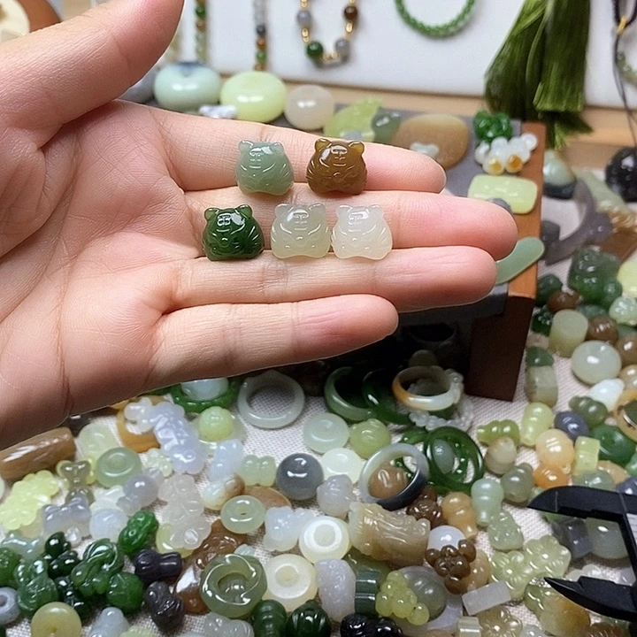 未镶嵌和田玉挂件98一个多样性发其一