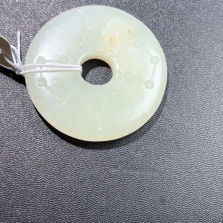 春***鸽和田玉未镶嵌挂件