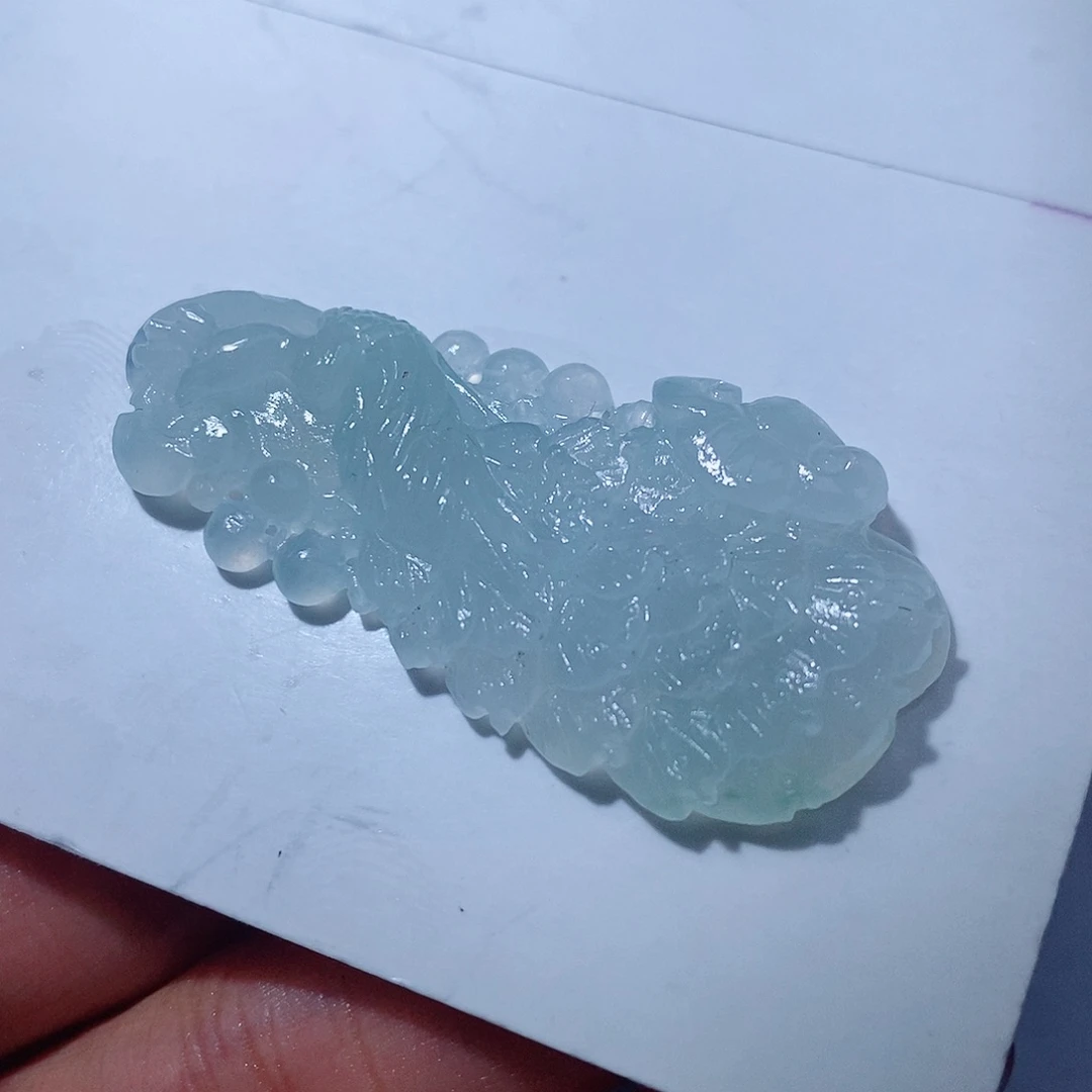 定制翡翠未镶嵌翡翠