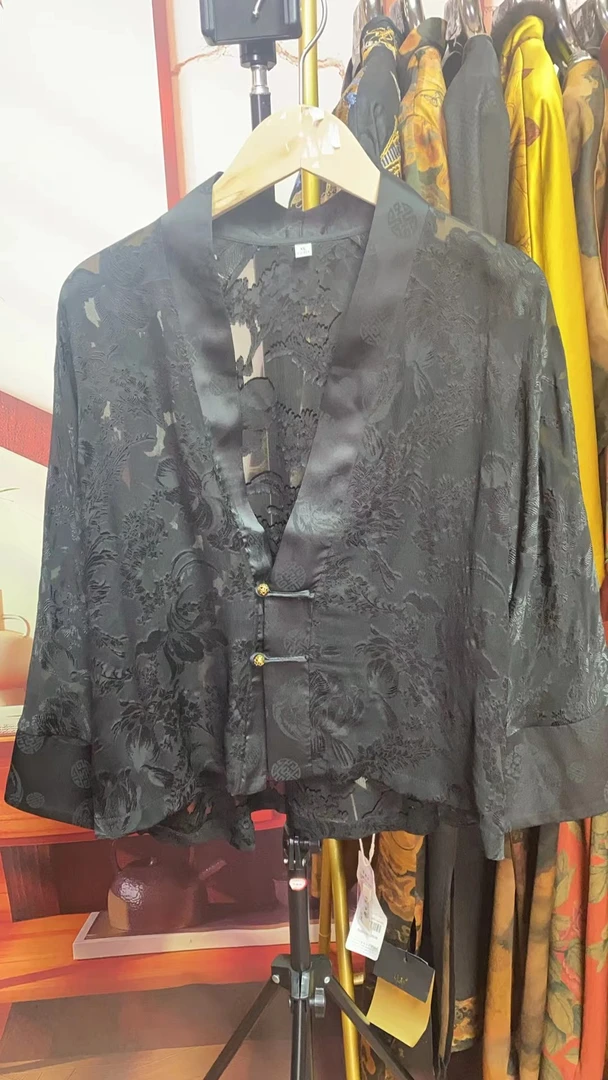 100%桑蚕丝黑色外搭夏季短款中国风剪花绡上衣（无吊牌 介意勿拍）