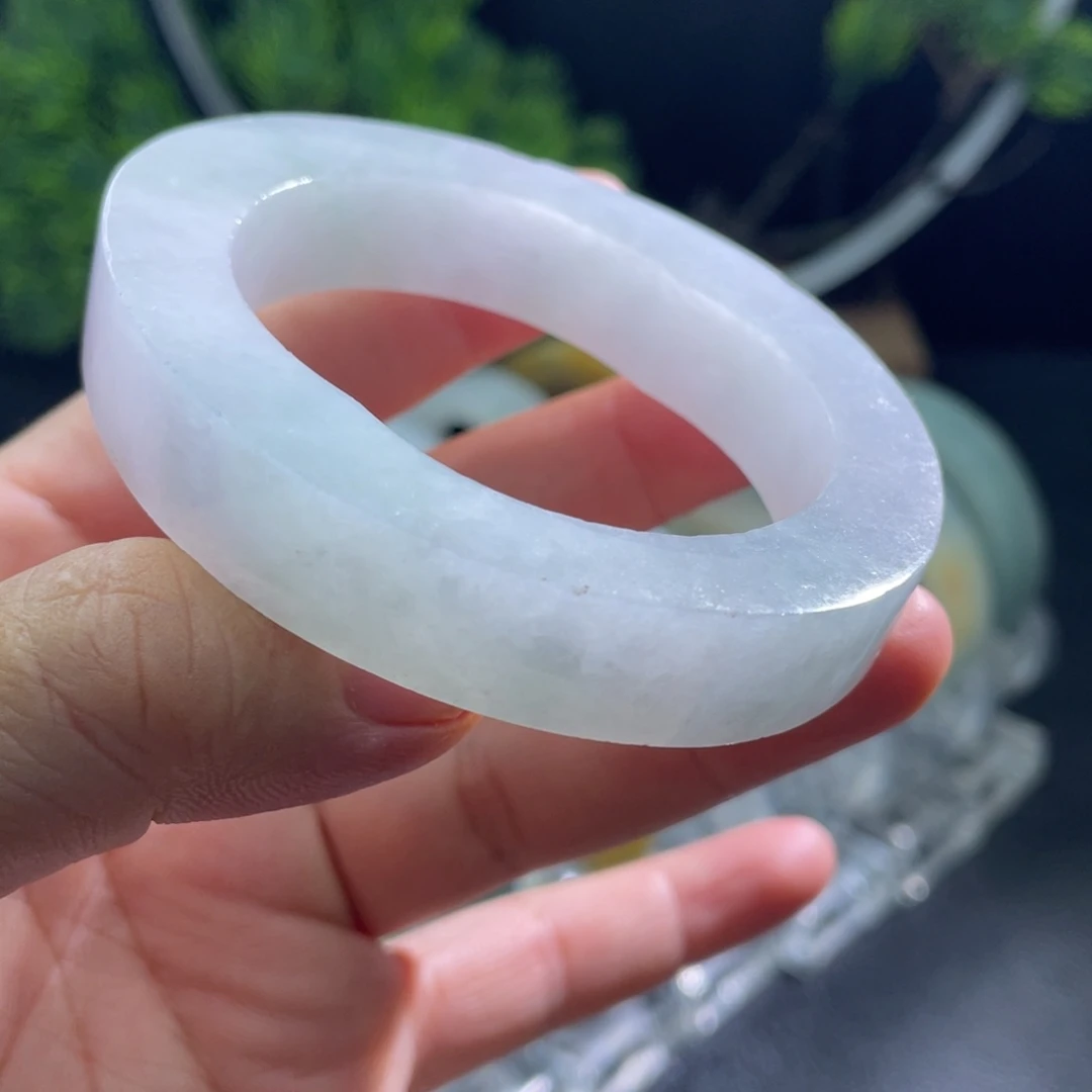 定制翡翠未镶嵌不退不换