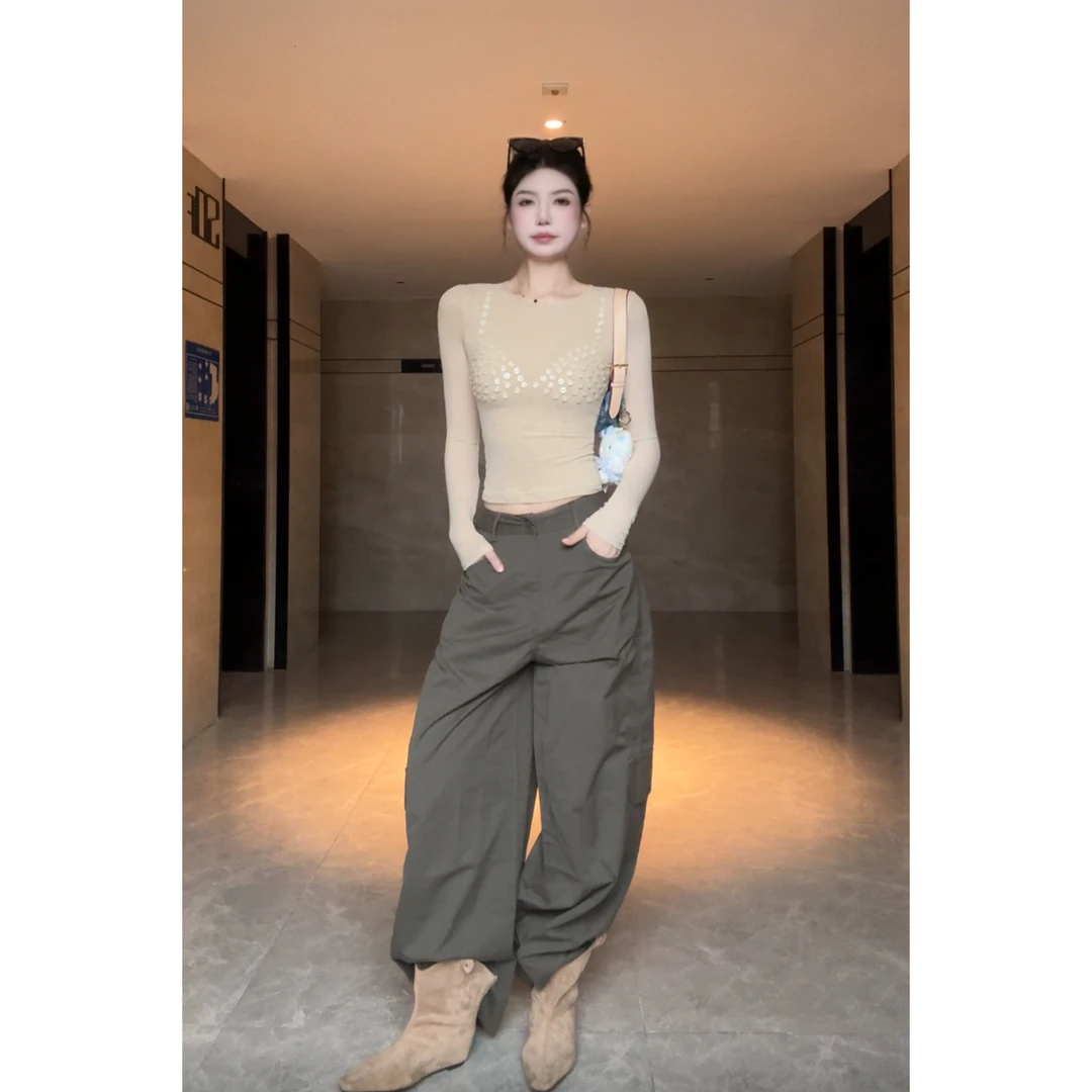 【黄一白Onewhite】抗起球钉扣烫印圆领T恤百搭性感长袖气质短款