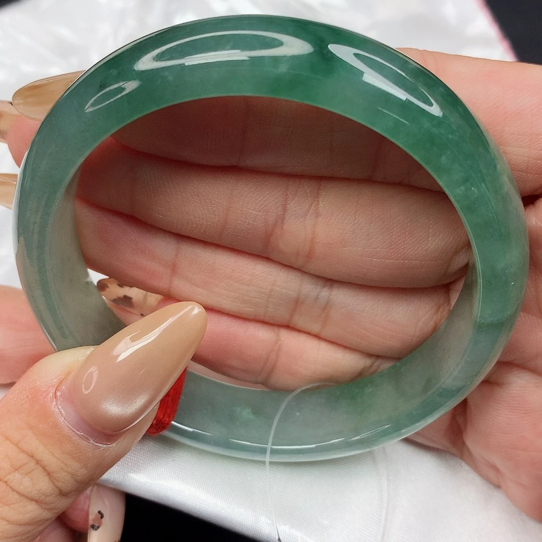 未镶嵌手镯翡翠8