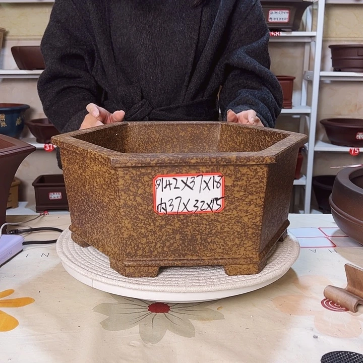 紫砂花盆紫砂花盆