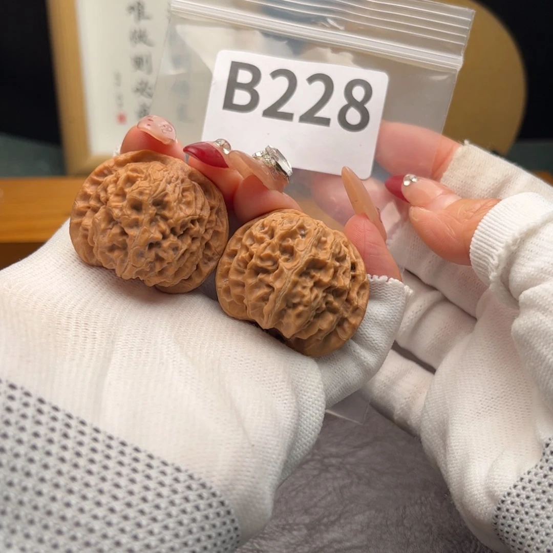 文玩核桃把件36苹果b 228