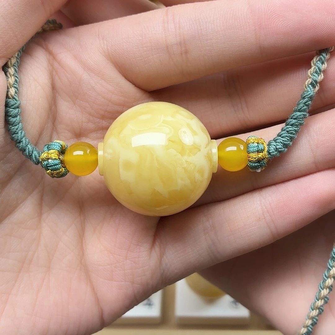 琥珀未镶嵌裸石蜜蜡