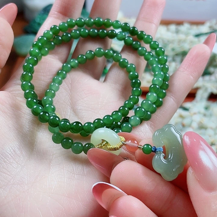 未镶嵌和田玉挂件