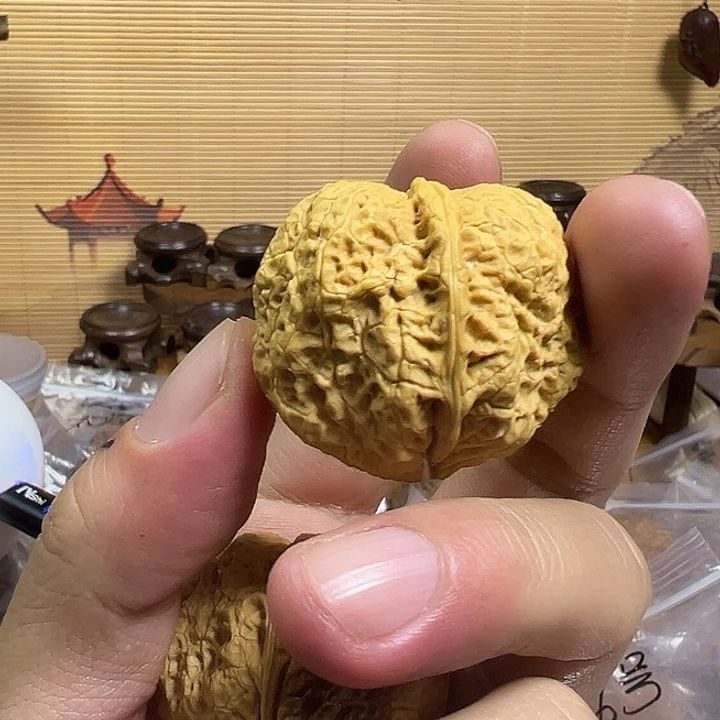 怪***～吊坠文玩核桃蝴蝶蟾