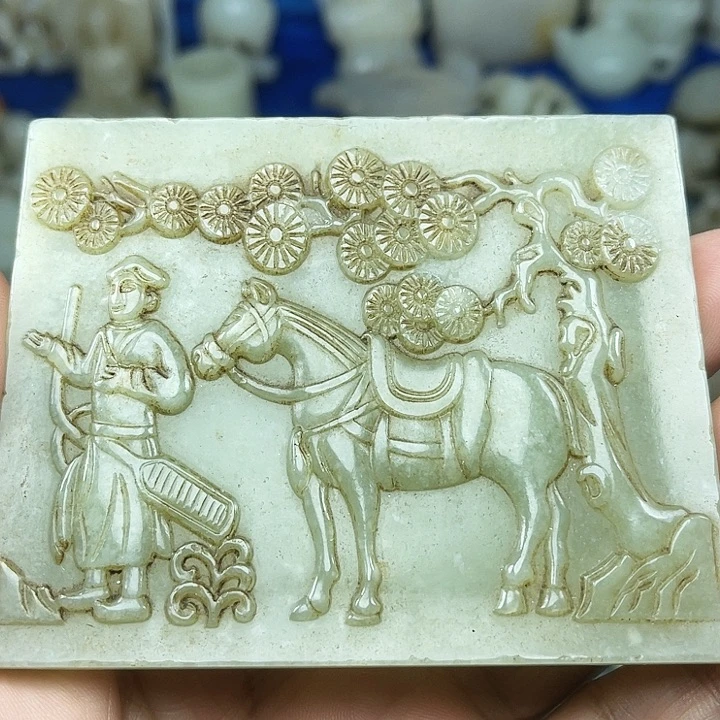 和田玉（青白玉）未镶嵌颈饰