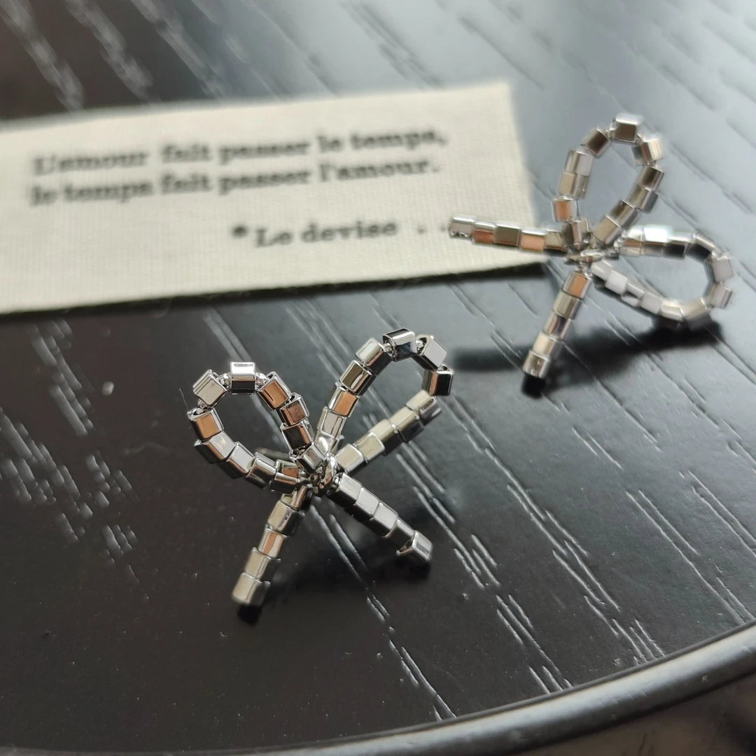 合金耳饰 【起舞】耳钉百搭复古法式简约手工气质优雅欧美银针