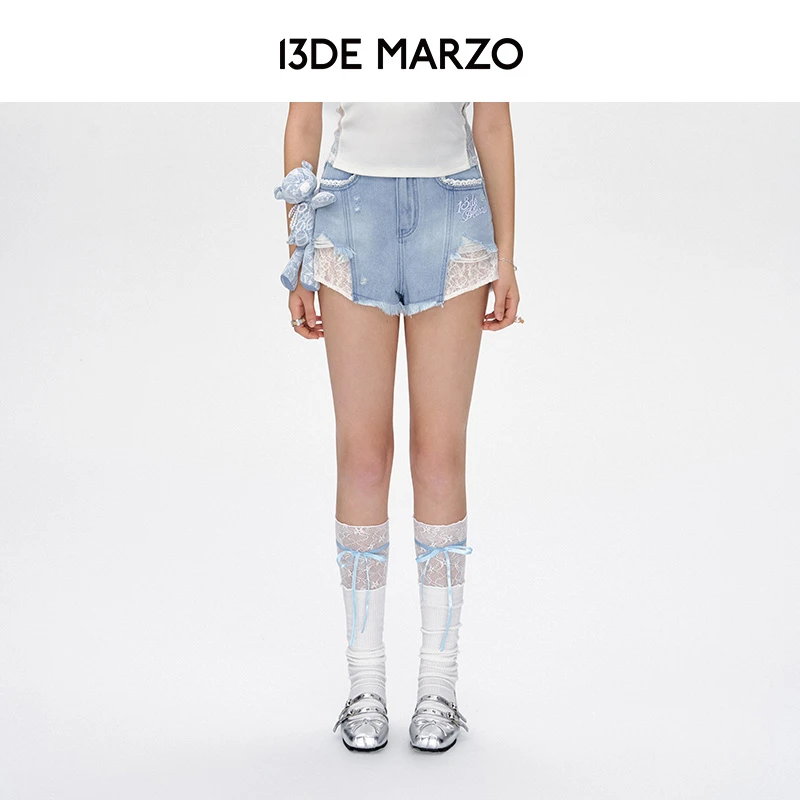 13DE MARZO女士 25春夏新款蕾丝贴布牛仔短裤个性修身显瘦热裤