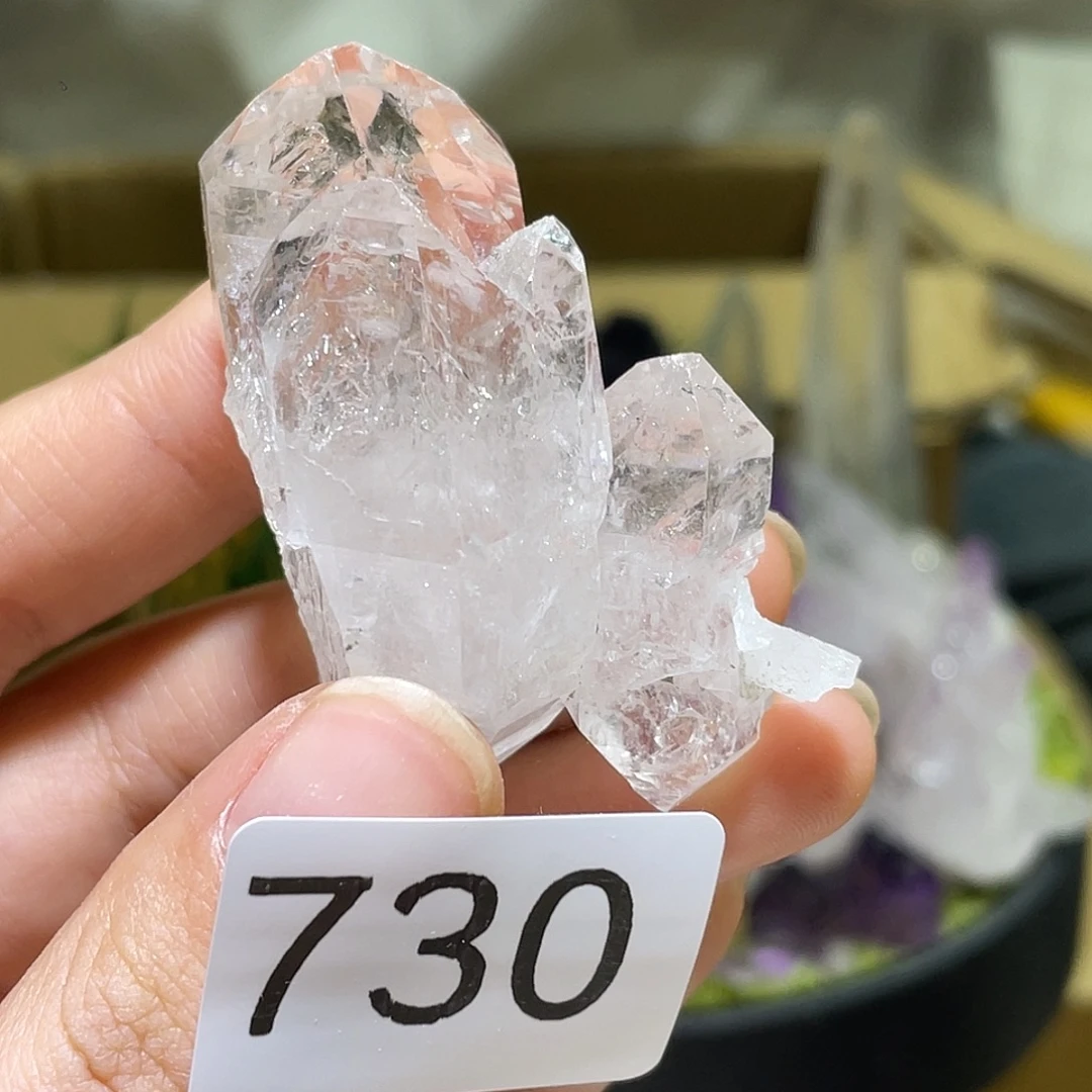 未镶嵌水晶珠宝半成品