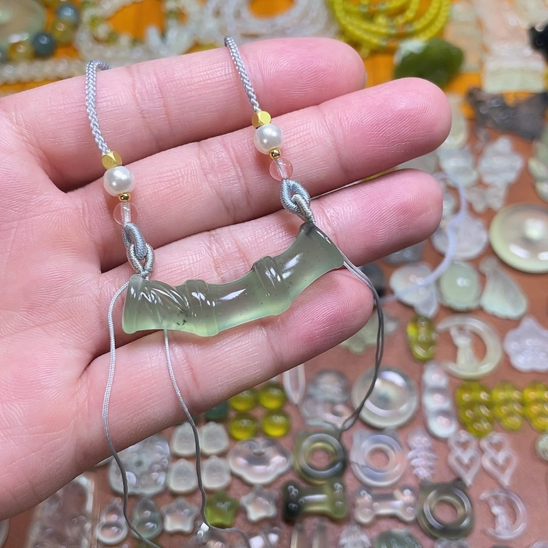 蛇纹石玉吊坠未镶嵌さ****す