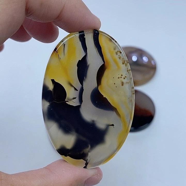 玛瑙/玉髓未镶嵌珠宝半成品