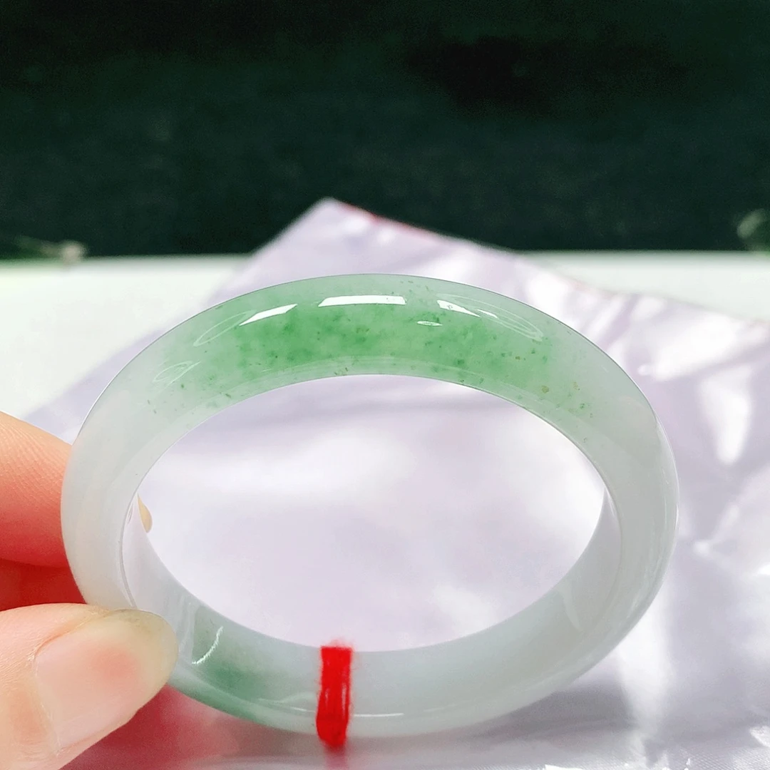 翡翠手镯未镶嵌20 号翡翠手镯