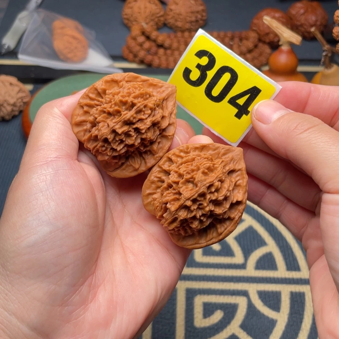 文玩核桃吊坠42全品龙纹304号